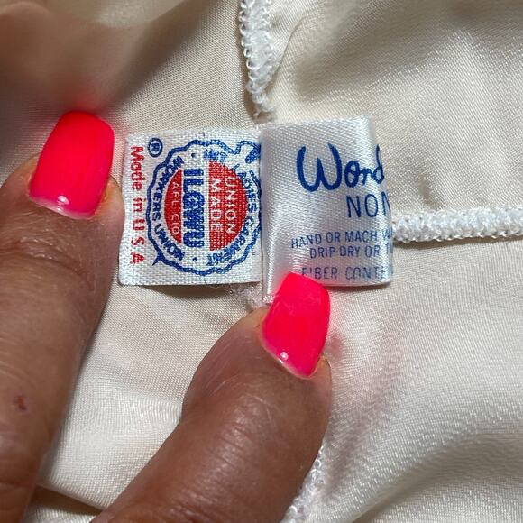 VTG Wonder Maid Non Cling Full Slip Dress Sz M Beige Petticoat Lingerie Babydoll - Picture 6 of 8